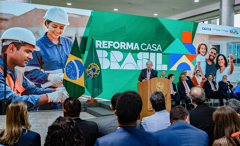 Lula lança programa Reforma Casa Brasil: “Um dos papéis do Estado é olhar para aqueles que o mercado não tem interesse”