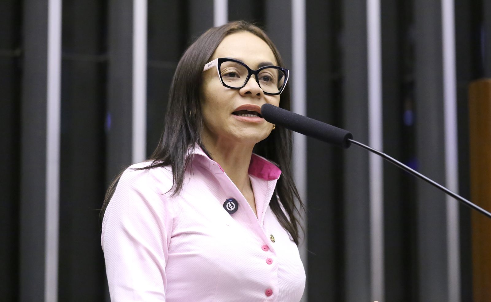 Ivoneide Caetano retorna à Câmara dos Deputados e celebra visita de Lula em Camaçari