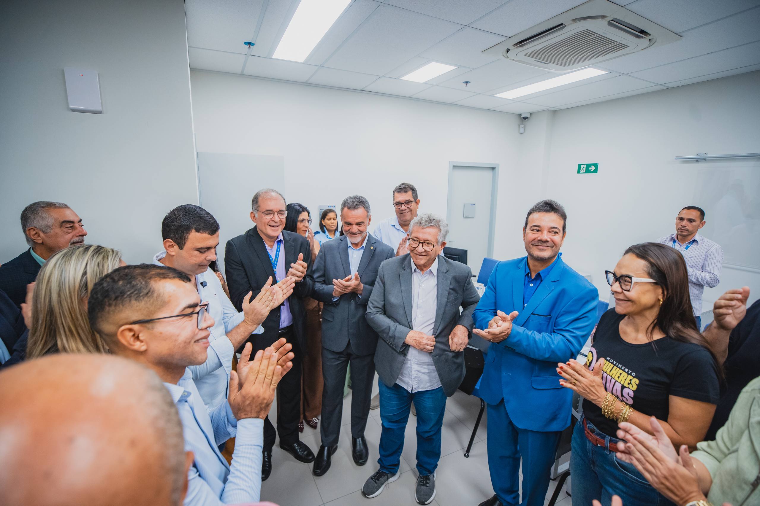 Agência da Caixa é inaugurada em Vila de Abrantes após articulação de Ivoneide e Caetano